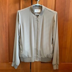 Babaton Beige Georgette - light zip up size small